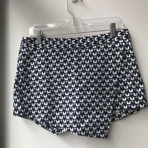 Adorable Summery Skort Navy and White Pattern